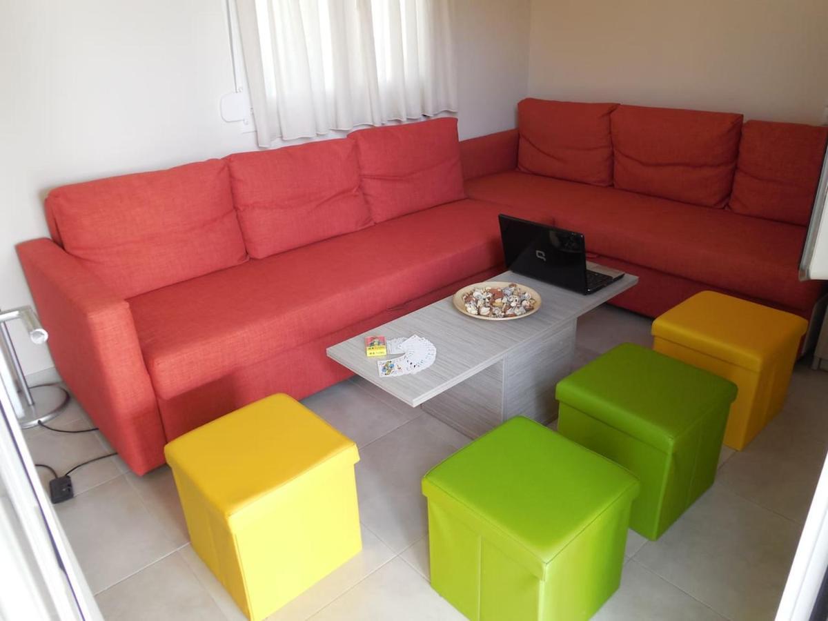 Costa Petra - Luxury Seaside Cottage With Garden - Vacation House For Families In Greece Nea Mesangala Exterior foto